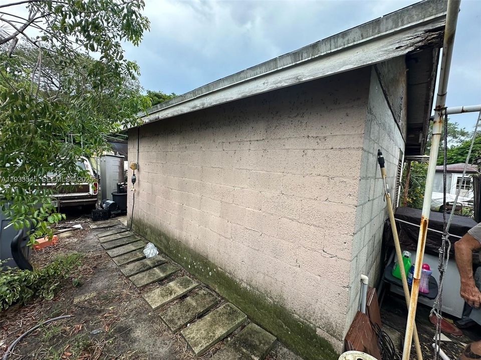 待售: $399,900 (3 贝兹, 2 浴室, 1586 平方英尺)