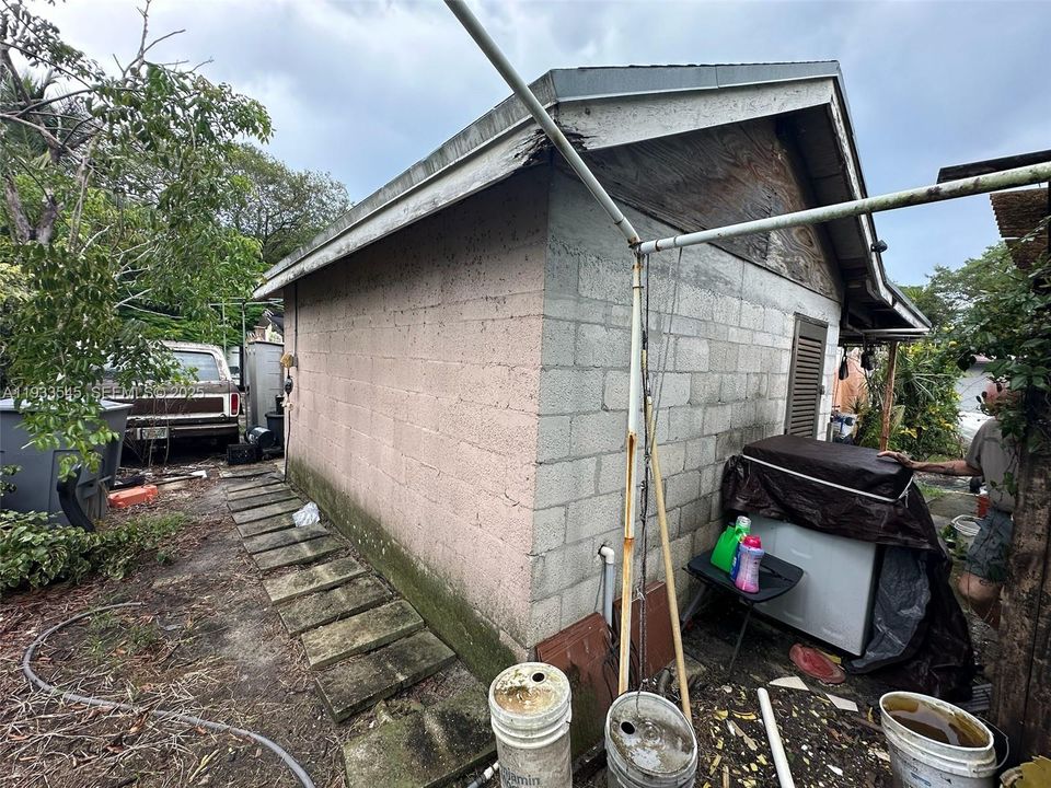 待售: $399,900 (3 贝兹, 2 浴室, 1586 平方英尺)