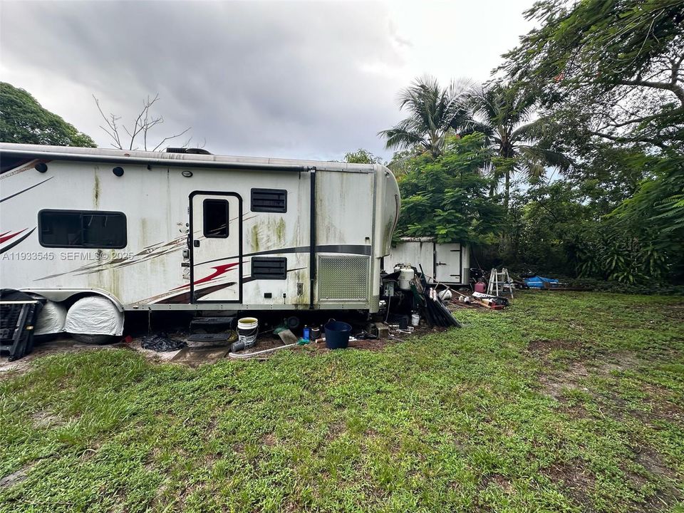 待售: $399,900 (3 贝兹, 2 浴室, 1586 平方英尺)