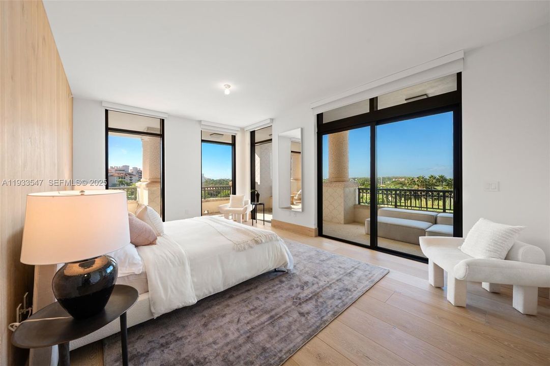 待售: $36,250,000 (6 贝兹, 6 浴室, 7302 平方英尺)