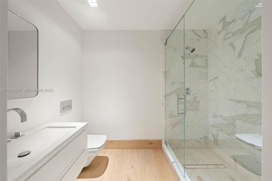 待售: $36,250,000 (6 贝兹, 6 浴室, 7302 平方英尺)