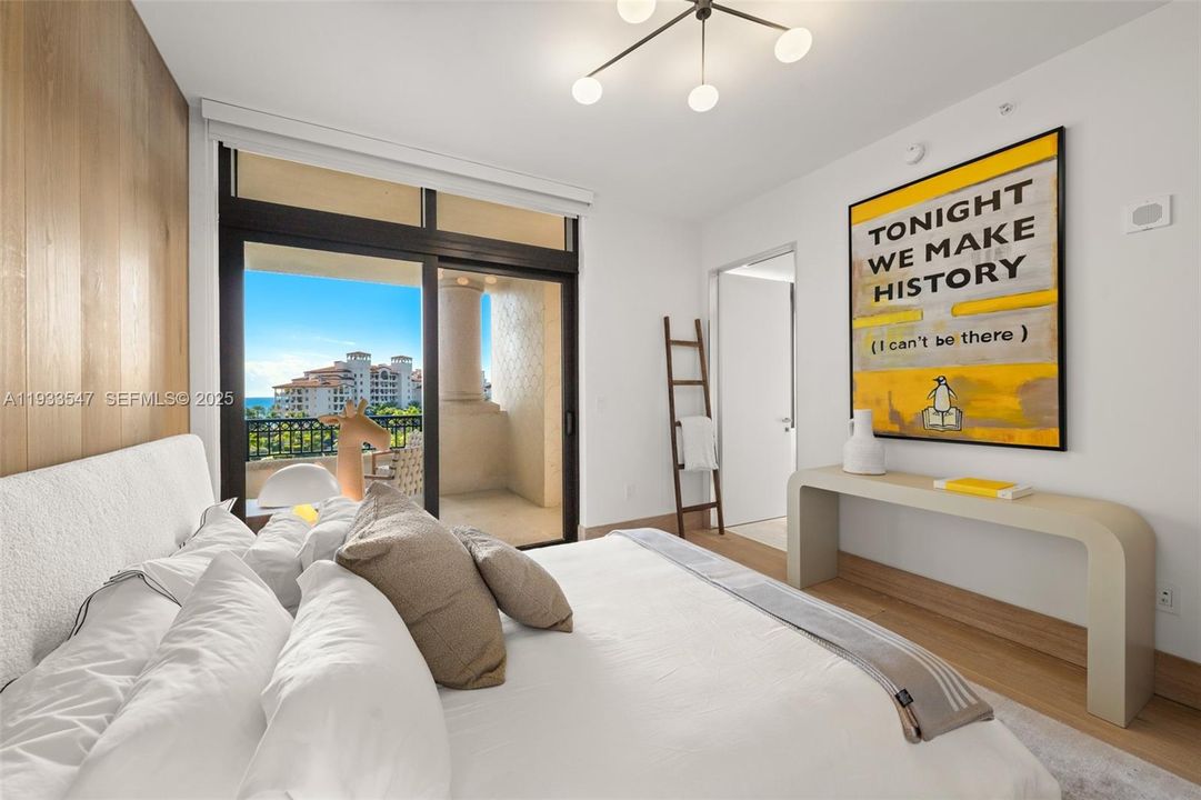 待售: $36,250,000 (6 贝兹, 6 浴室, 7302 平方英尺)