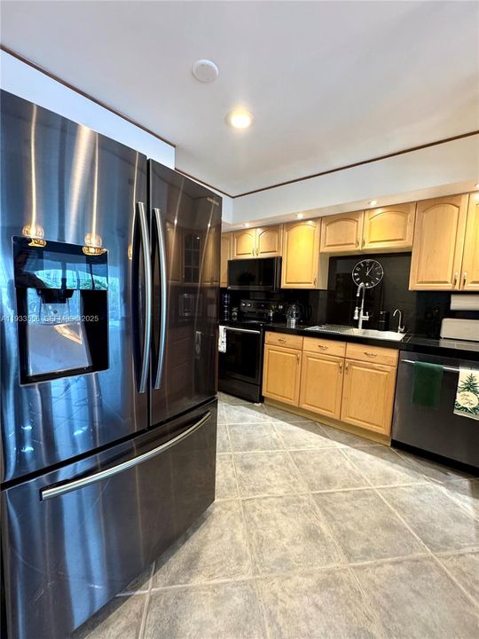 En Venta: $260,000 (1 camas, 1 baños, 850 Pies cuadrados)