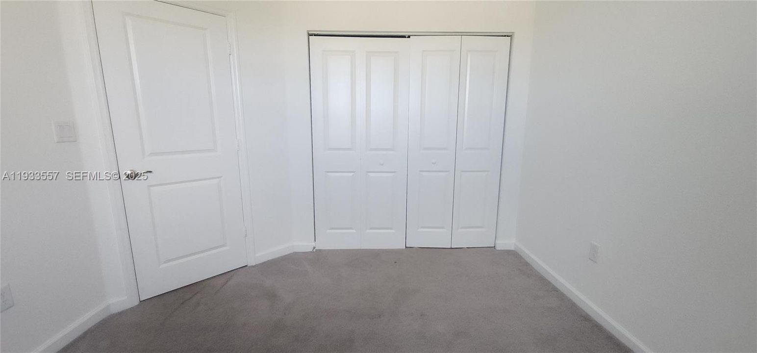 For Rent: $2,650 (3 beds, 2 baths, 1441 Square Feet)