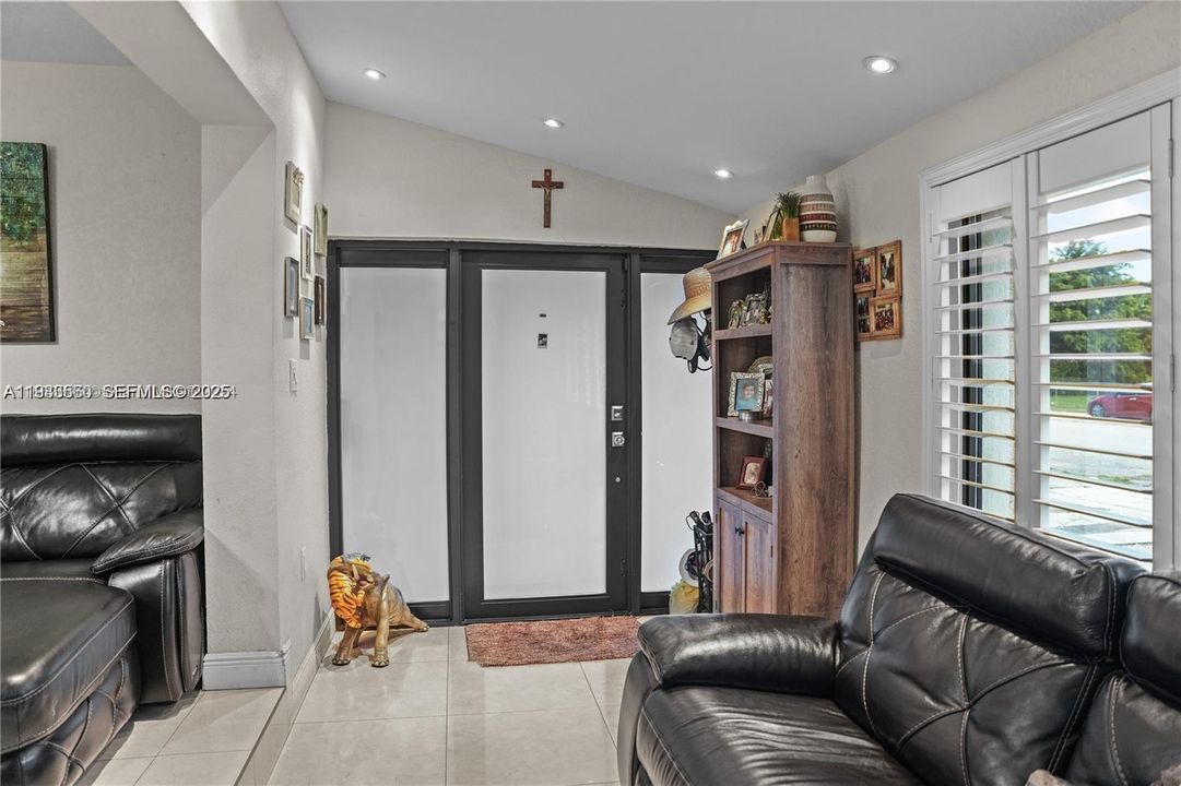 En Renta: $3,500 (4 camas, 1 baños, 1260 Pies cuadrados)