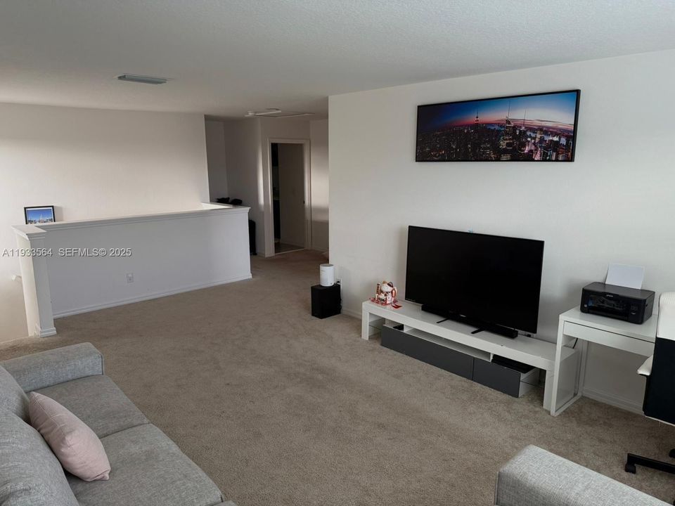 For Sale: $405,000 (5 beds, 3 baths, 0 Square Feet)