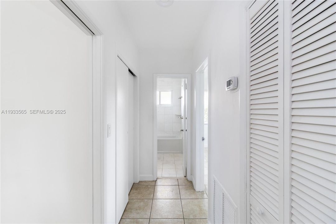 For Rent: $6,500 (4 beds, 2 baths, 1870 Square Feet)