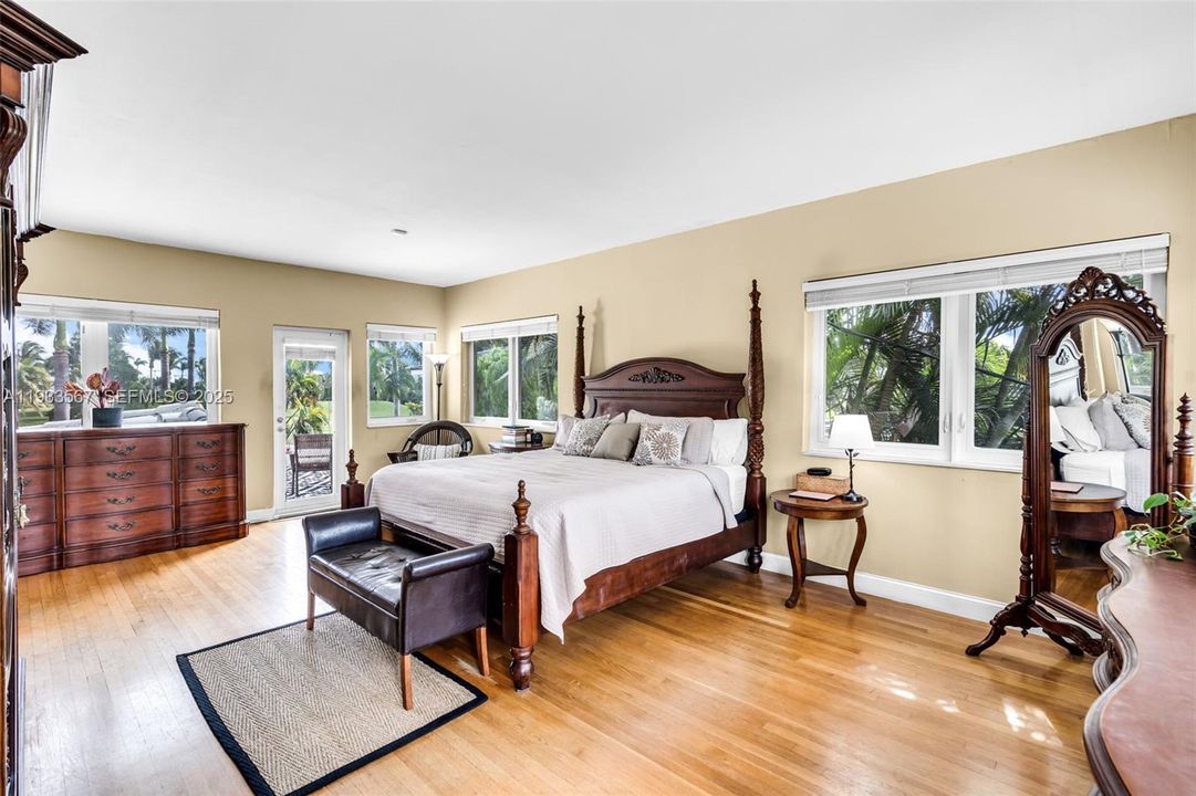 待售: $3,900,000 (3 贝兹, 3 浴室, 4061 平方英尺)