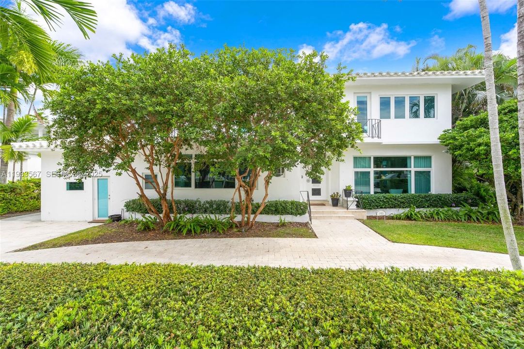 待售: $3,900,000 (3 贝兹, 3 浴室, 4061 平方英尺)