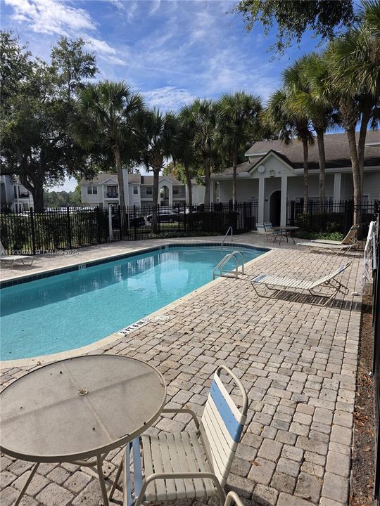 En Renta: $1,400 (1 camas, 1 baños, 650 Pies cuadrados)