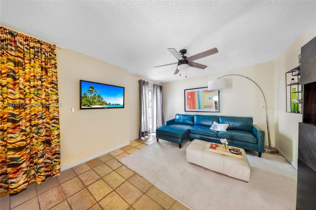 For Rent: $7,500 (3 beds, 3 baths, 1628 Square Feet)