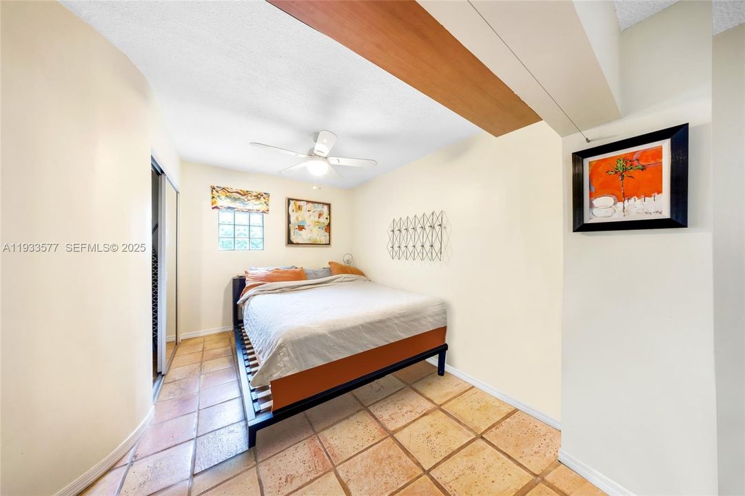 For Rent: $7,500 (3 beds, 3 baths, 1628 Square Feet)