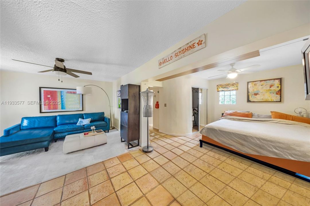 For Rent: $7,500 (3 beds, 3 baths, 1628 Square Feet)