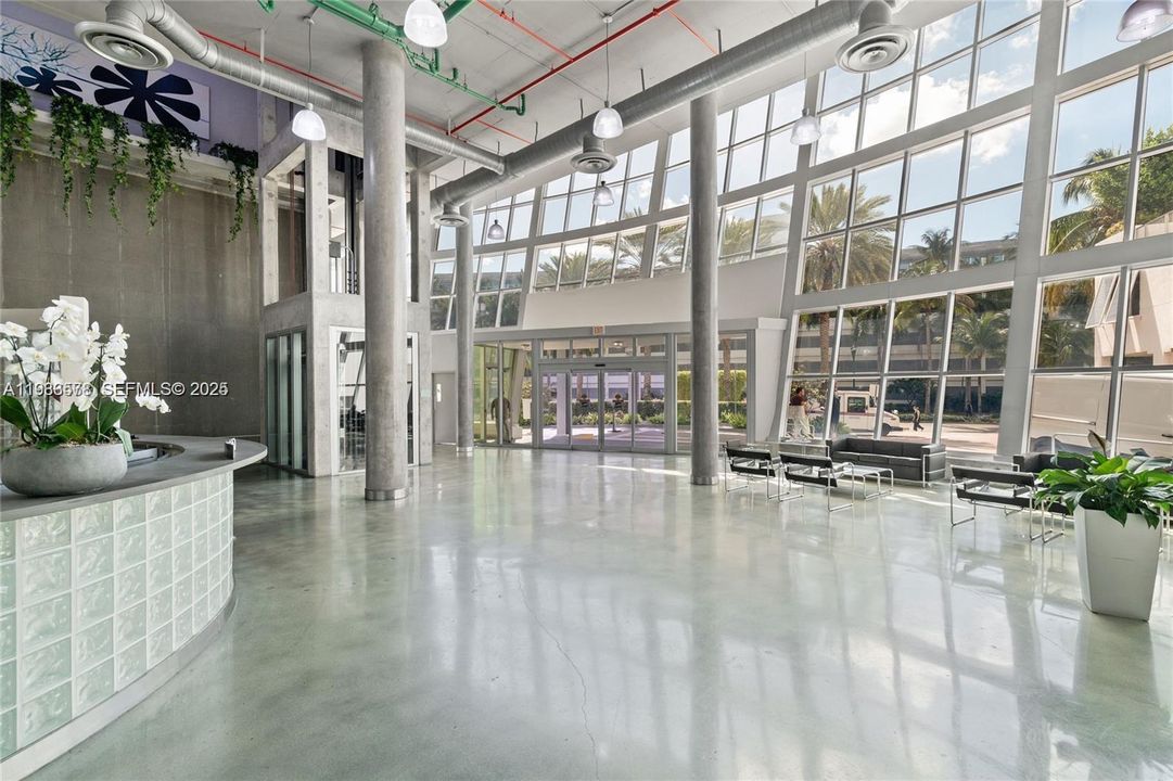 В аренду: $4,300 (3 спален, 2 ванн, 1362 Квадратных фут)