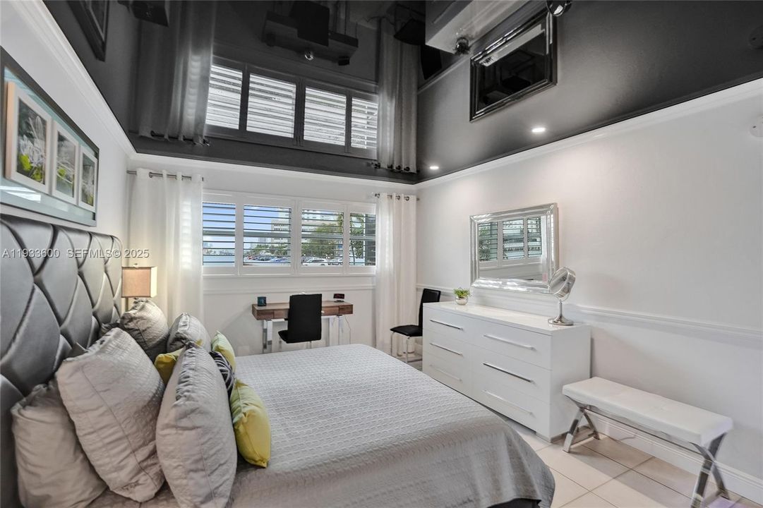 На продажу: $349,000 (1 спален, 1 ванн, 890 Квадратных фут)