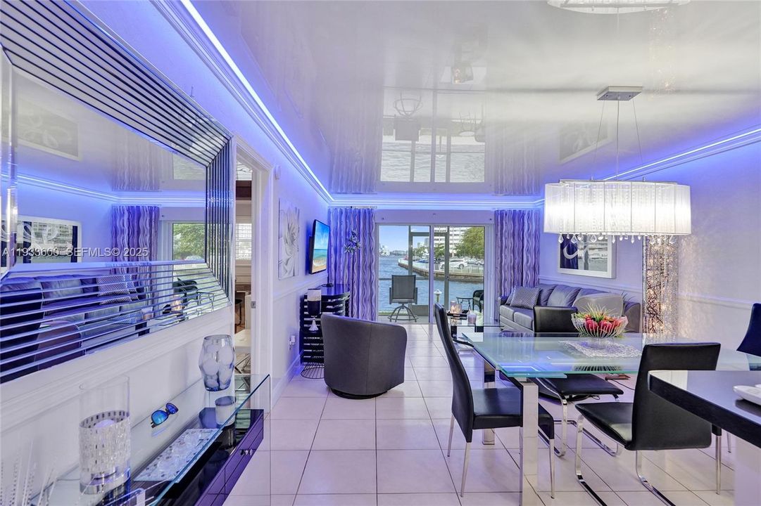 На продажу: $349,000 (1 спален, 1 ванн, 890 Квадратных фут)