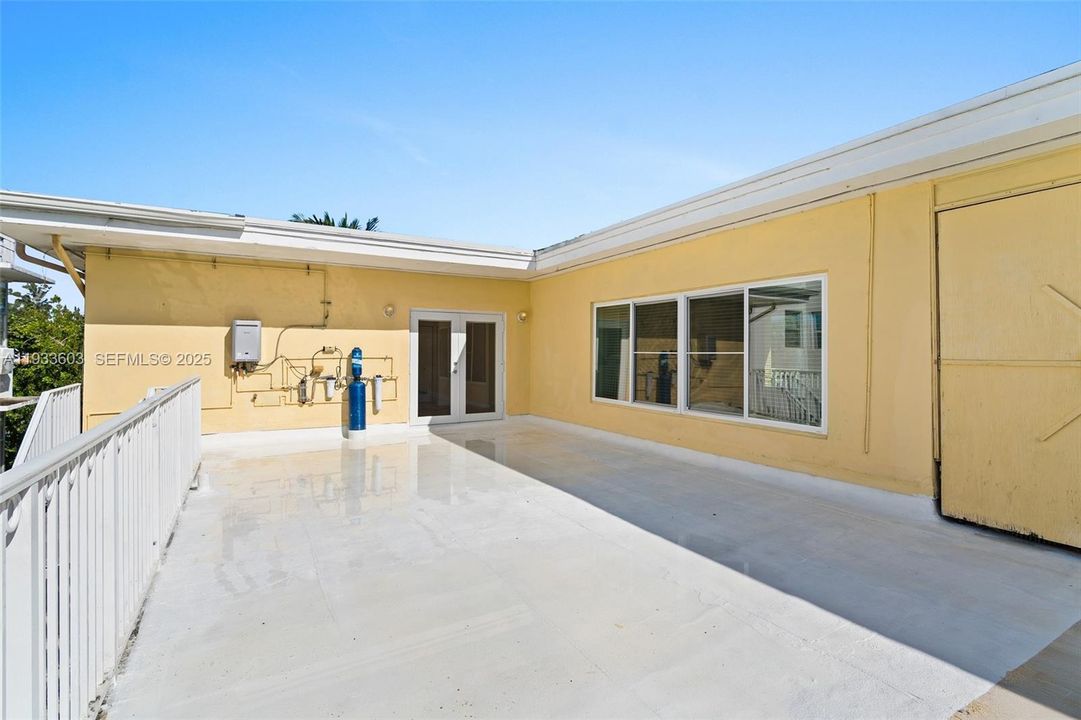 Over 400 Square Feet of outdoor space great for entertaining