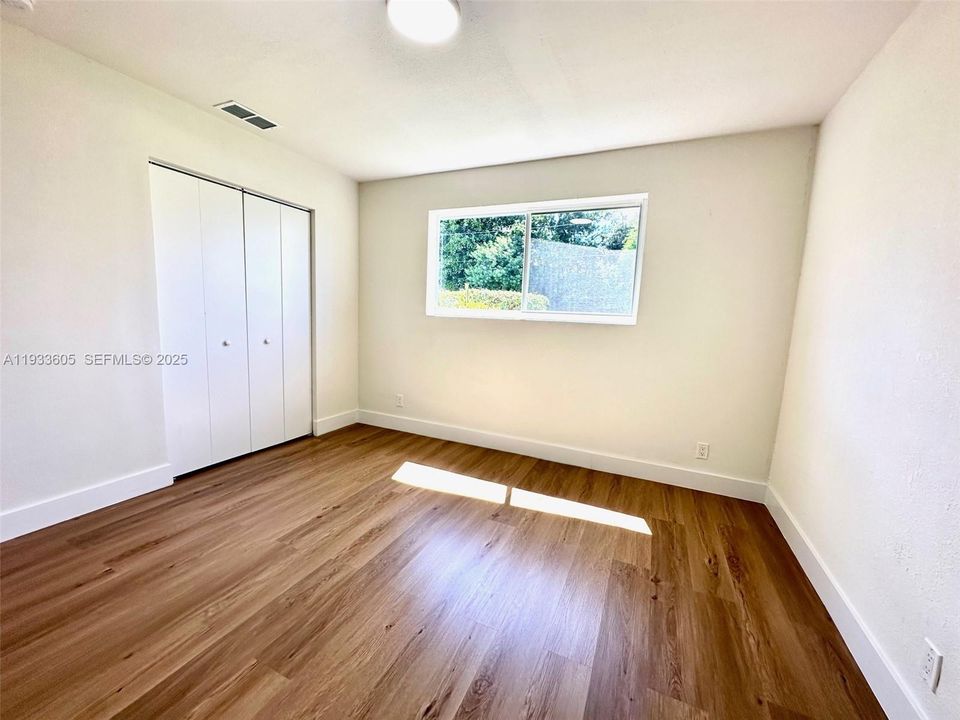 For Sale: $499,000 (3 beds, 2 baths, 1312 Square Feet)