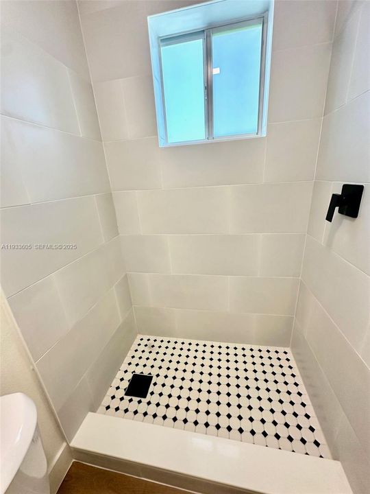 For Sale: $499,000 (3 beds, 2 baths, 1312 Square Feet)