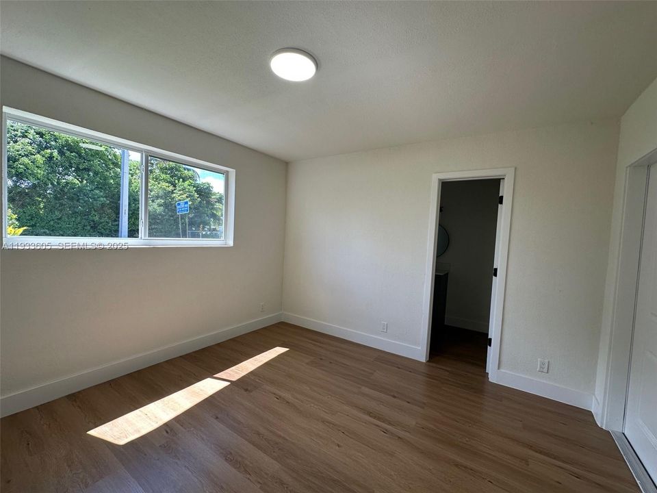 For Sale: $499,000 (3 beds, 2 baths, 1312 Square Feet)