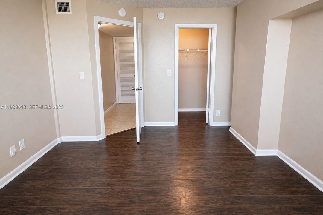For Rent: $1,500 (1 beds, 1 baths, 845 Square Feet)