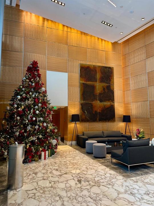 For Sale: $2,139,000 (2 beds, 3 baths, 1730 Square Feet)