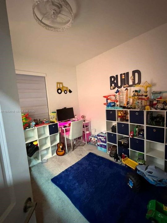 En Venta: $359,999 (3 camas, 2 baños, 1539 Pies cuadrados)