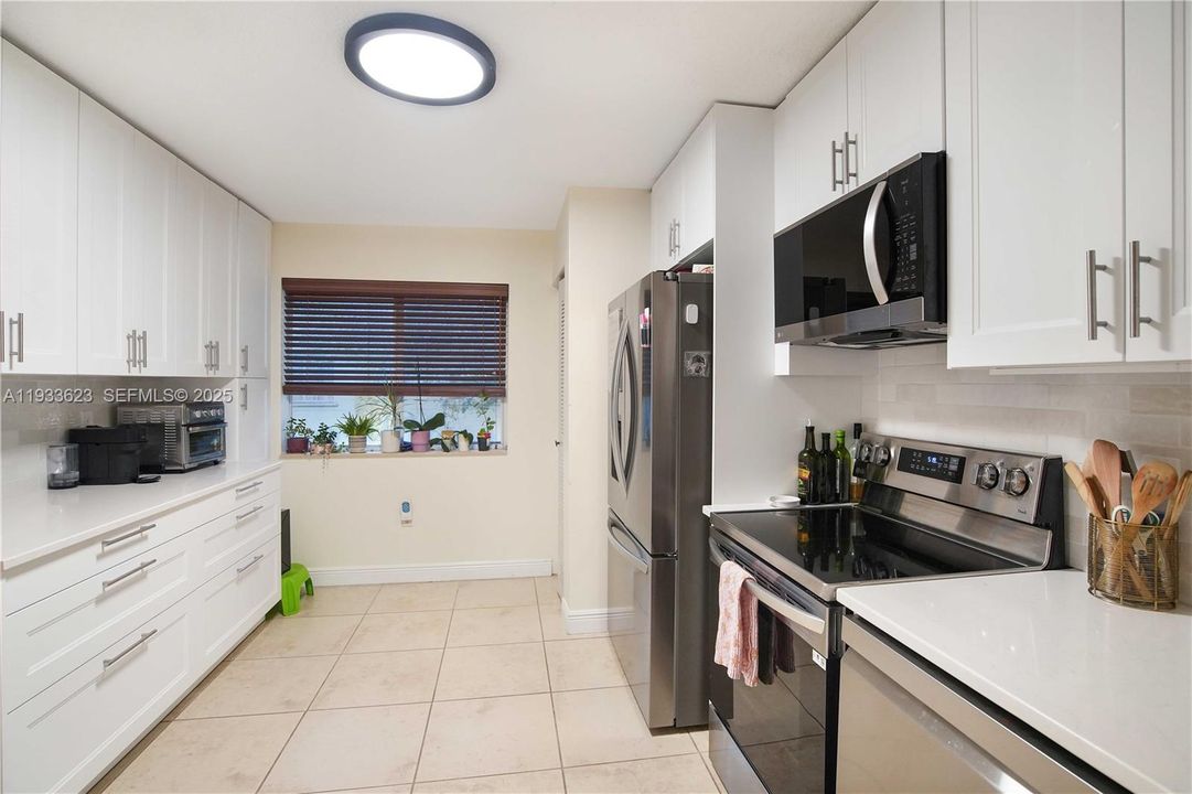 En Renta: $2,400 (2 camas, 2 baños, 1005 Pies cuadrados)