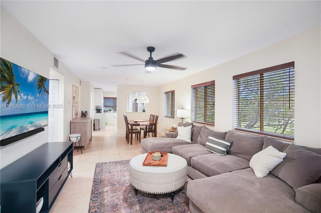 En Renta: $2,400 (2 camas, 2 baños, 1005 Pies cuadrados)