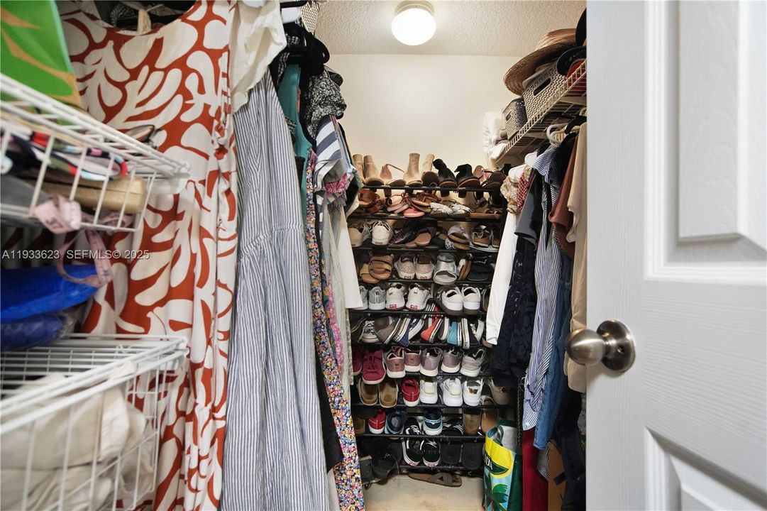 En Renta: $2,400 (2 camas, 2 baños, 1005 Pies cuadrados)