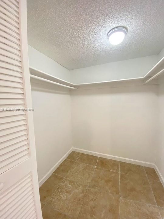 В аренду: $2,180 (1 спален, 2 ванн, 909 Квадратных фут)