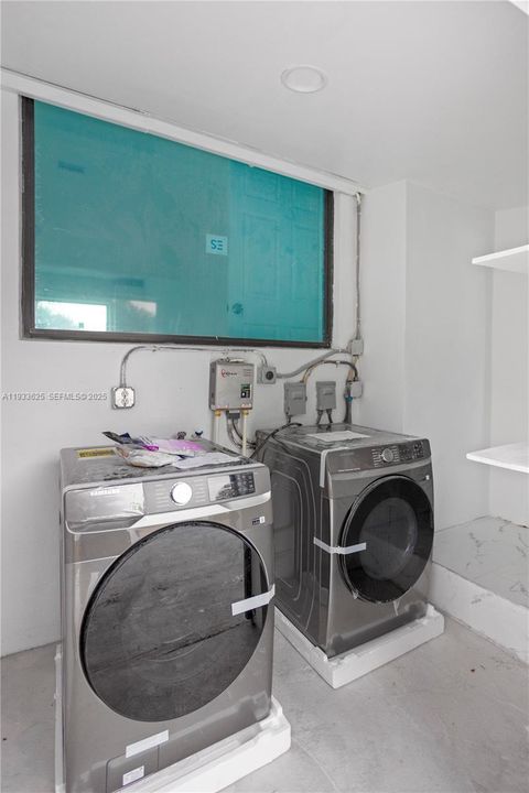 待售: $850,900 (3 贝兹, 3 浴室, 1690 平方英尺)