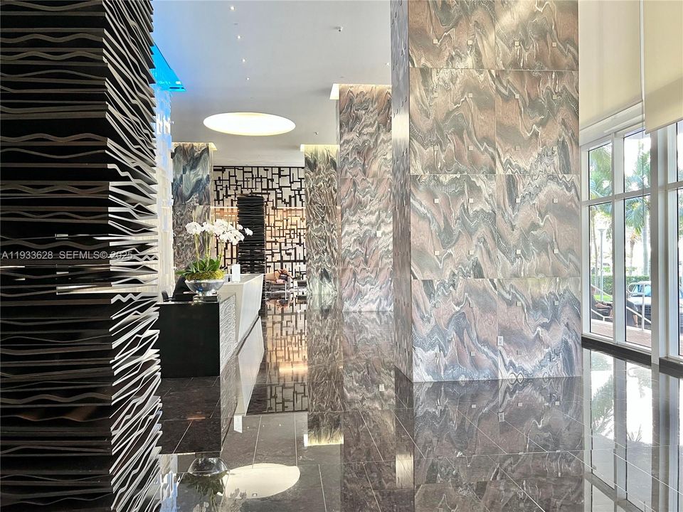 В аренду: $9,000 (3 спален, 3 ванн, 2078 Квадратных фут)