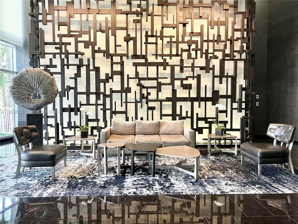 В аренду: $9,000 (3 спален, 3 ванн, 2078 Квадратных фут)