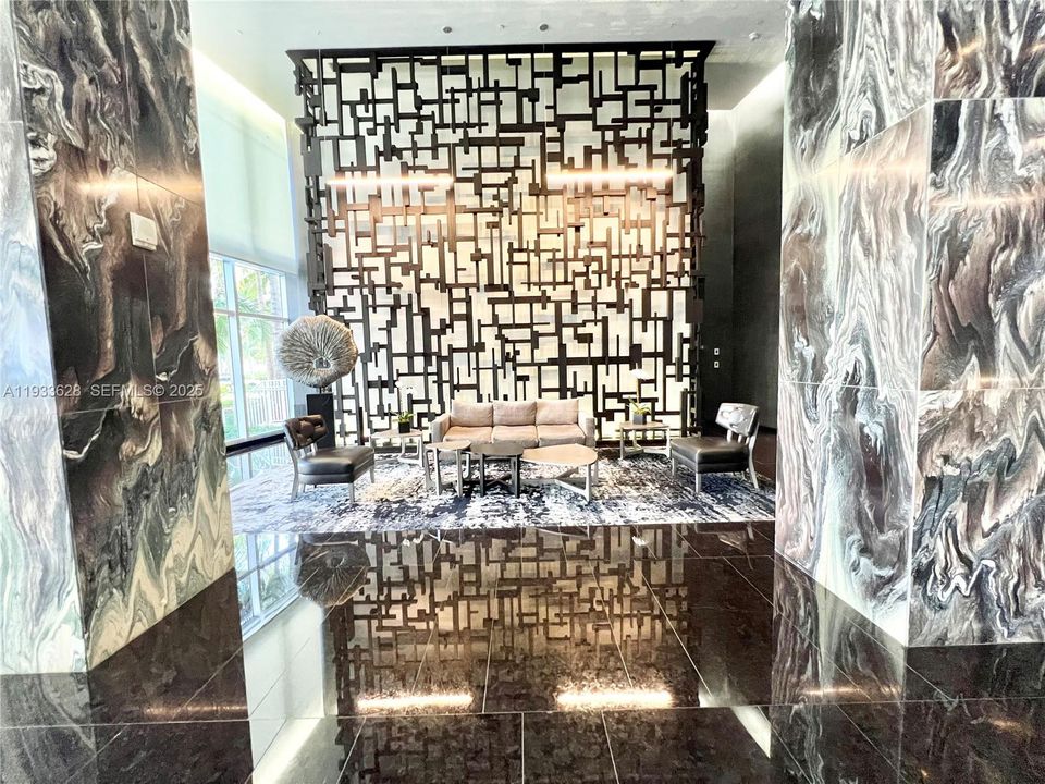 В аренду: $9,000 (3 спален, 3 ванн, 2078 Квадратных фут)