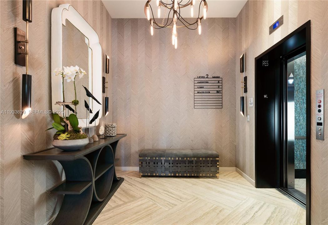 For Sale: $670,000 (1 beds, 2 baths, 790 Square Feet)