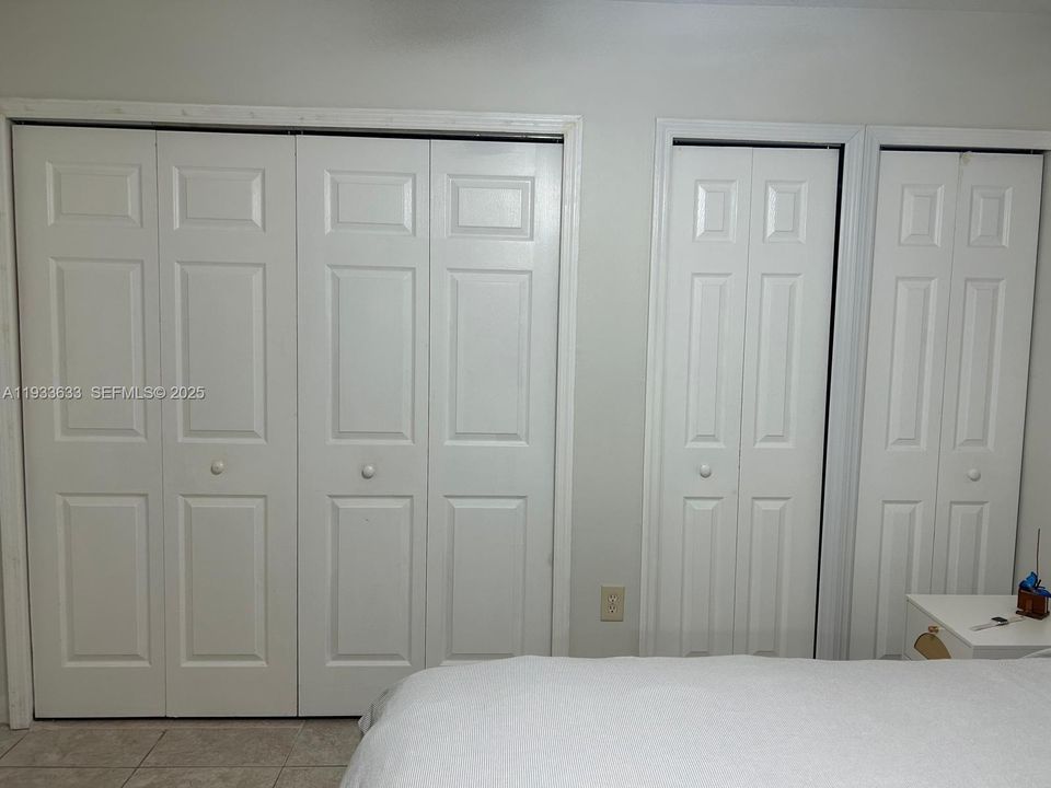 For Rent: $2,900 (3 beds, 2 baths, 1269 Square Feet)