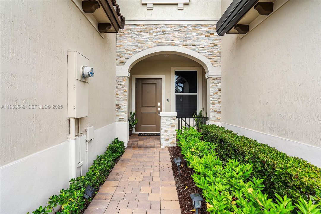 待售: $500,000 (3 贝兹, 2 浴室, 1426 平方英尺)