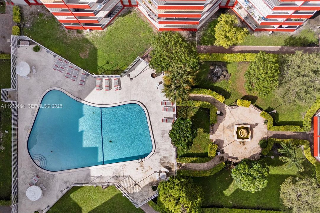 В аренду: $2,500 (3 спален, 2 ванн, 1323 Квадратных фут)