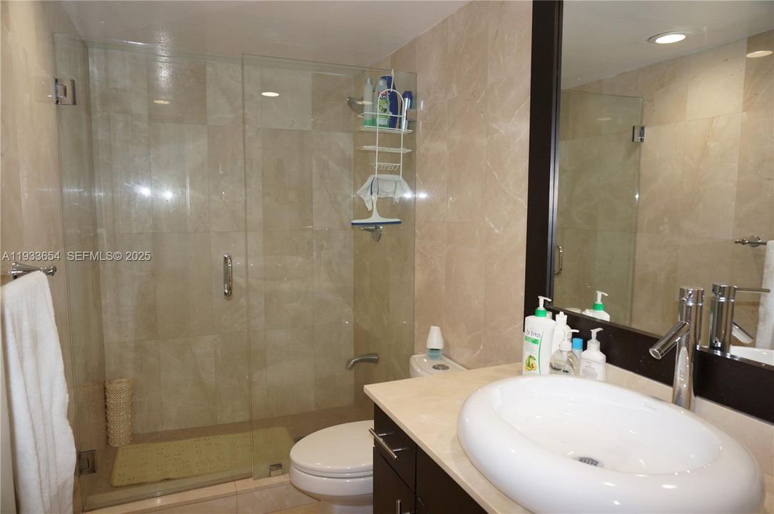 待售: $595,000 (2 贝兹, 2 浴室, 1537 平方英尺)