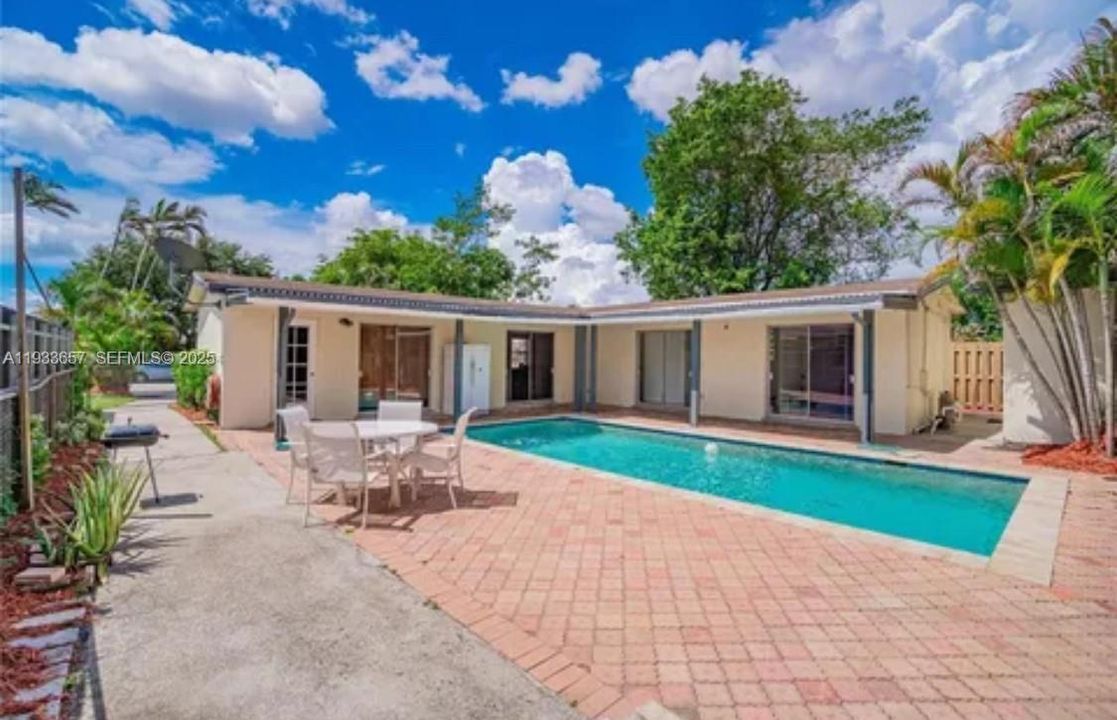 For Sale: $524,900 (3 beds, 2 baths, 0 Square Feet)