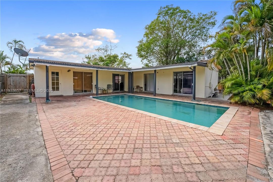 For Sale: $524,900 (3 beds, 2 baths, 0 Square Feet)