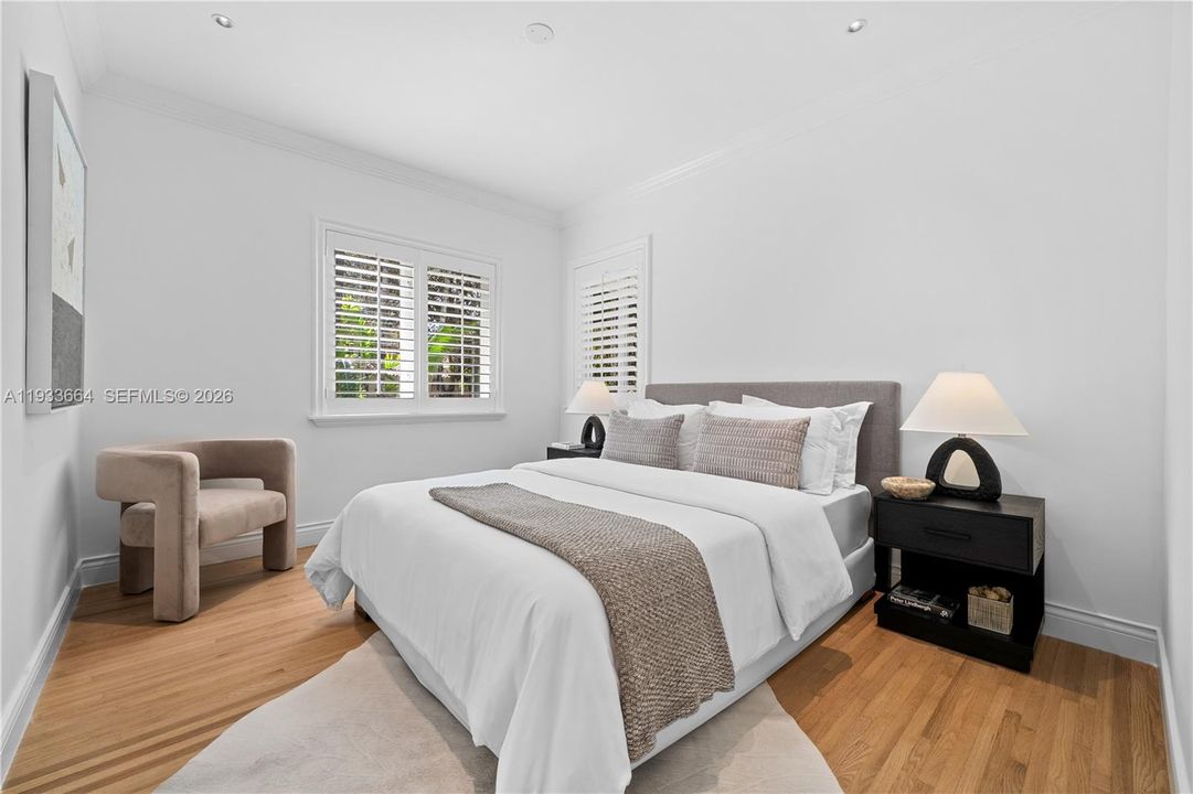 En Venta: $3,150,000 (4 camas, 3 baños, 2429 Pies cuadrados)