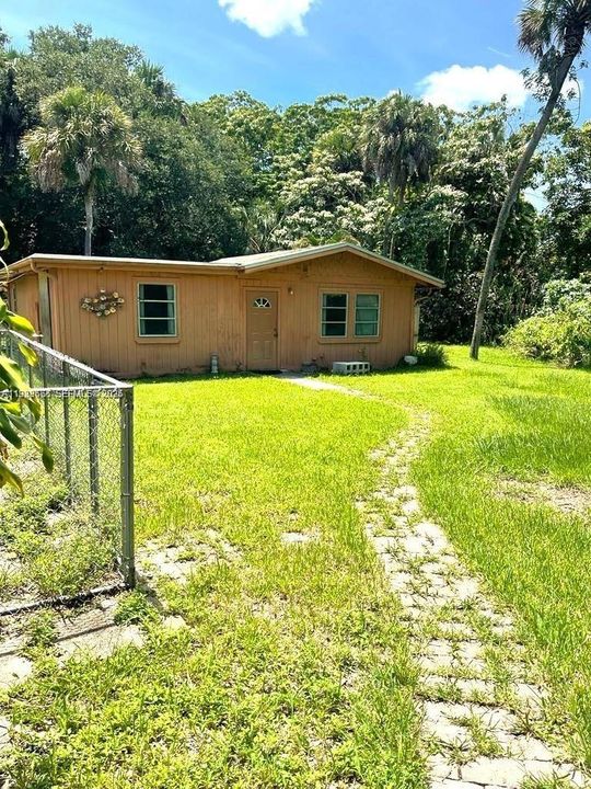 待售: $999,990 (5 贝兹, 3 浴室, 2614 平方英尺)