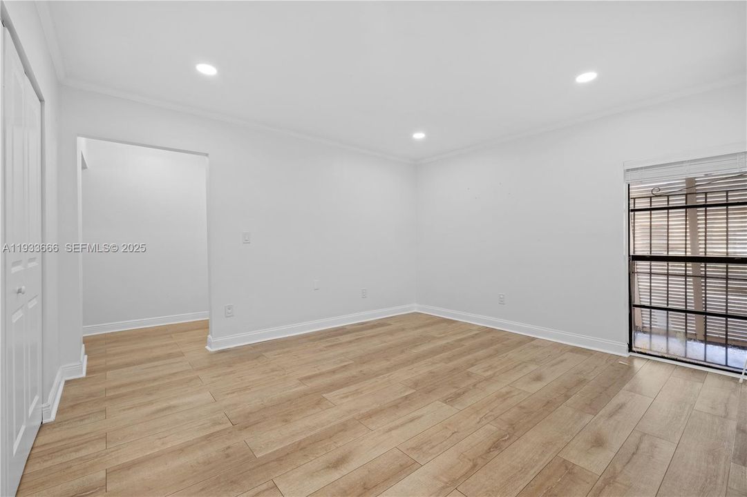 For Rent: $3,600 (4 beds, 3 baths, 2190 Square Feet)