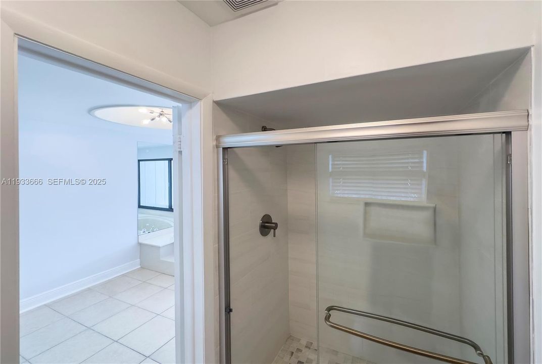 For Rent: $3,600 (4 beds, 3 baths, 2190 Square Feet)