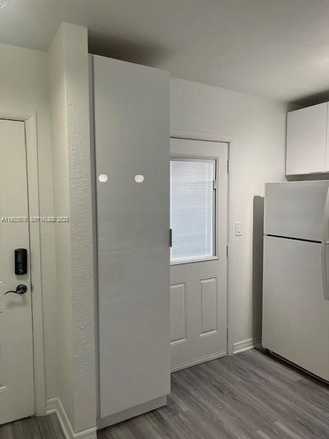 出租: $2,300 (2 贝兹, 2 浴室, 956 平方英尺)