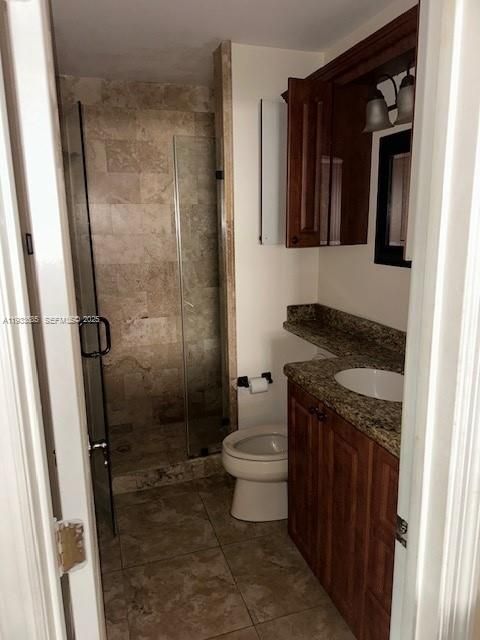 For Rent: $2,700 (3 beds, 2 baths, 1134 Square Feet)