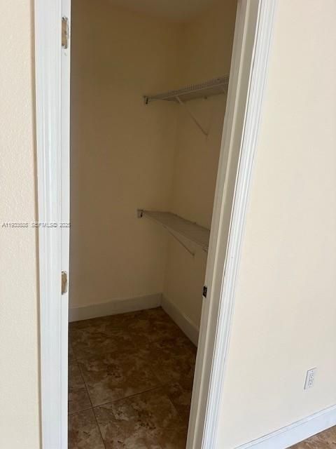 For Rent: $2,700 (3 beds, 2 baths, 1134 Square Feet)
