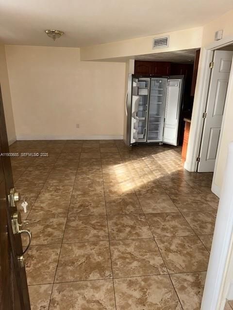 For Rent: $2,700 (3 beds, 2 baths, 1134 Square Feet)